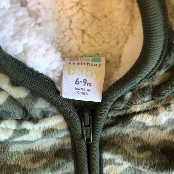 Camo Minky Jacket - Picture 4 of 4